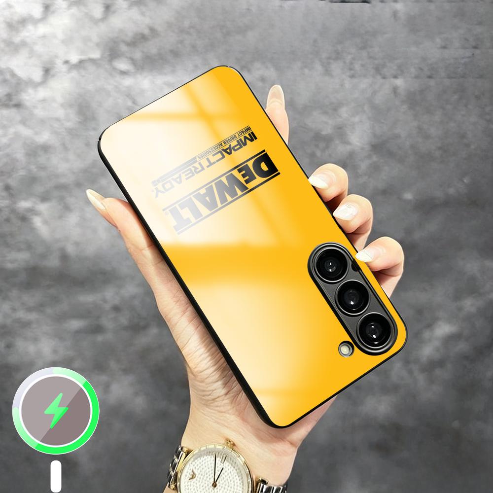 Custodia per telefono dal desi - Glass Bed recensione e prezzo