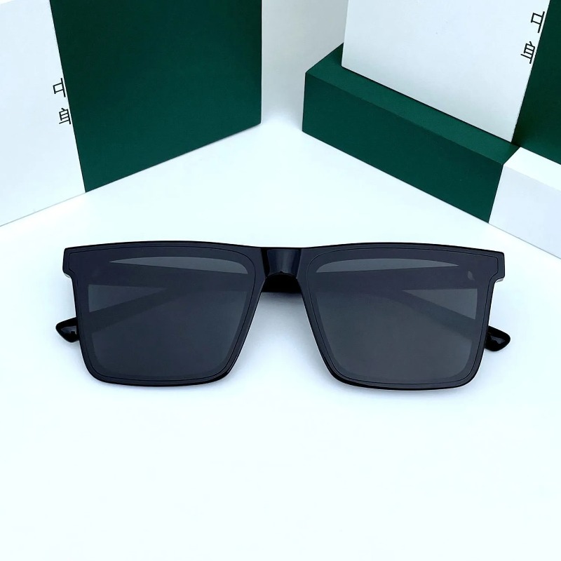 Nuovi Occhiali da Sole Neri da - Uv Resin recensione e prezzo