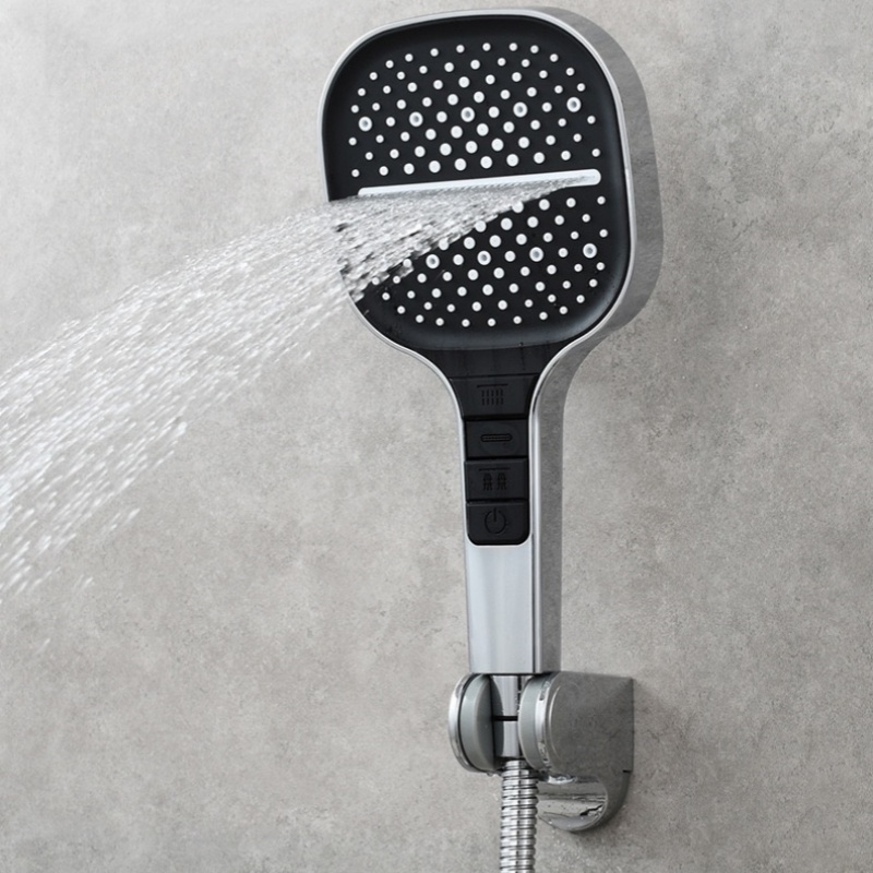 Soffione doccia grande a 7 mod - Nozzle Brass recensione e prezzo